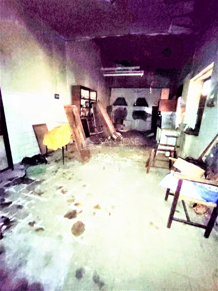 7 soveværelse Byhus til salg i Novelda - € 146.050 (Ref: 6196514)