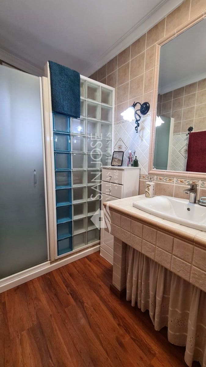 4 soveværelse Villa til salg i Elda med garage - € 235.000 (Ref: 6196646)