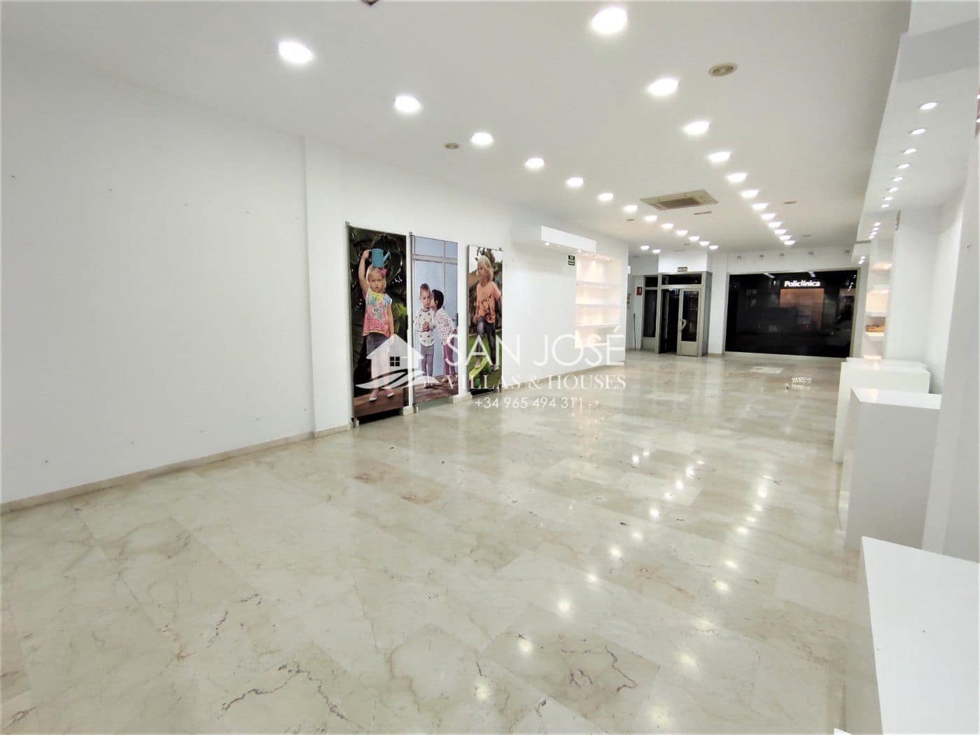 Comercial para venda em Novelda - 178 000 € (Ref: 6196668)