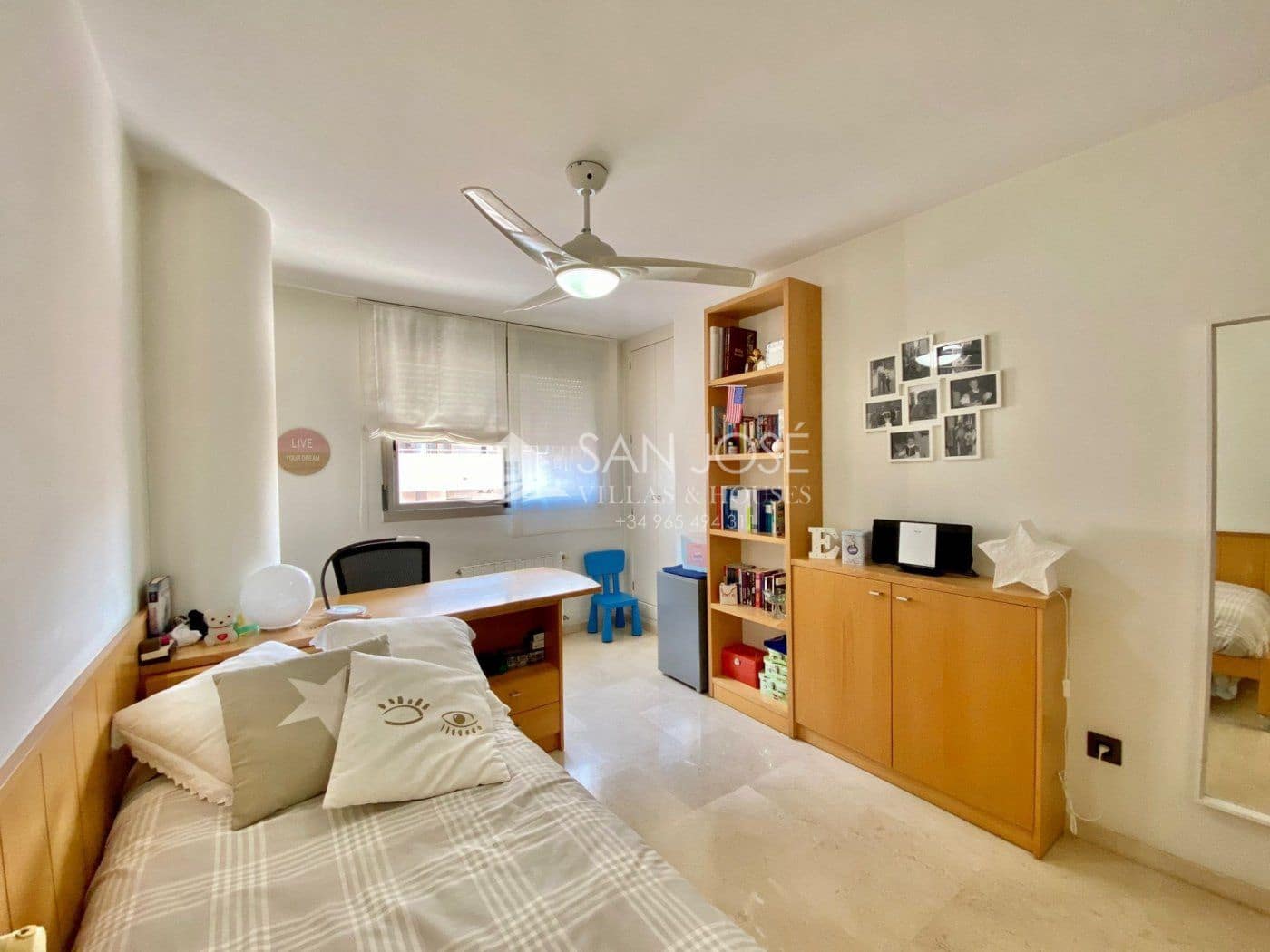 4 bedroom Flat for sale in Murcia city with garage - € 922,500 (Ref: 6196693)