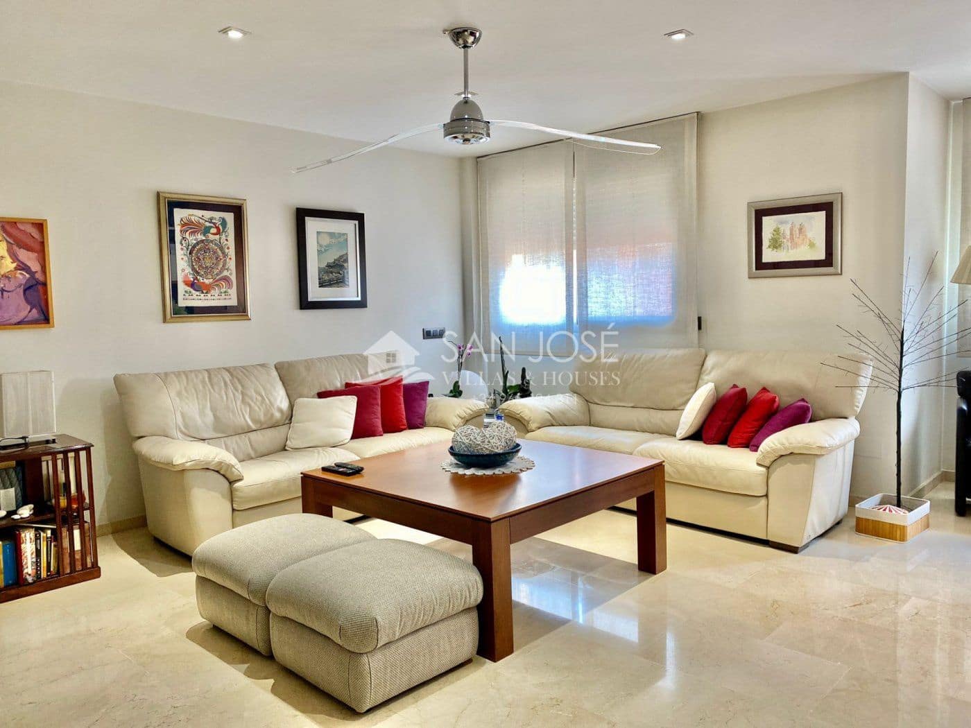 4 bedroom Flat for sale in Murcia city with garage - € 922,500 (Ref: 6196693)