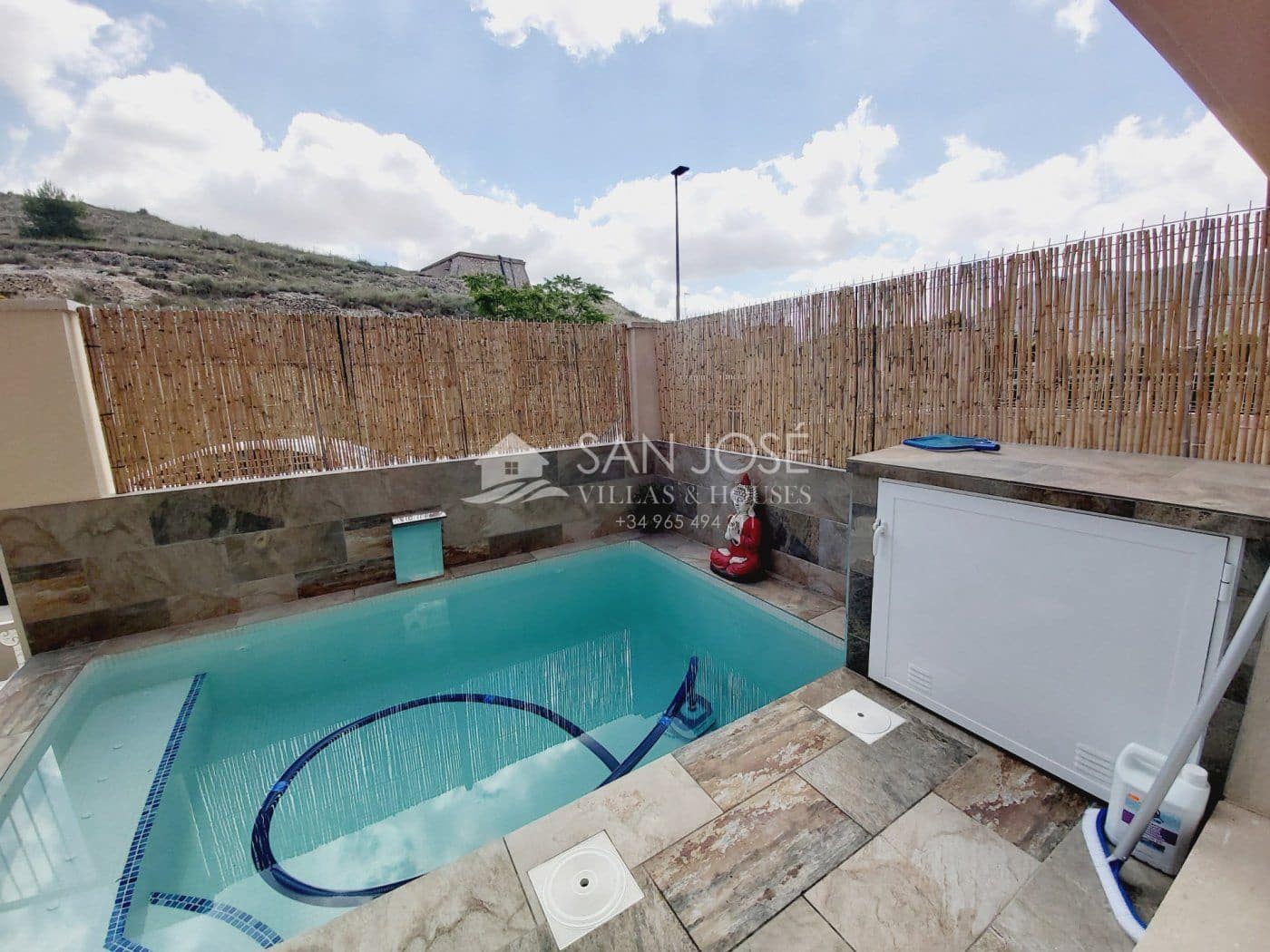 3 soveværelse Bungalow til salg i Hondon de las Nieves med swimmingpool - € 251.600 (Ref: 6196704)