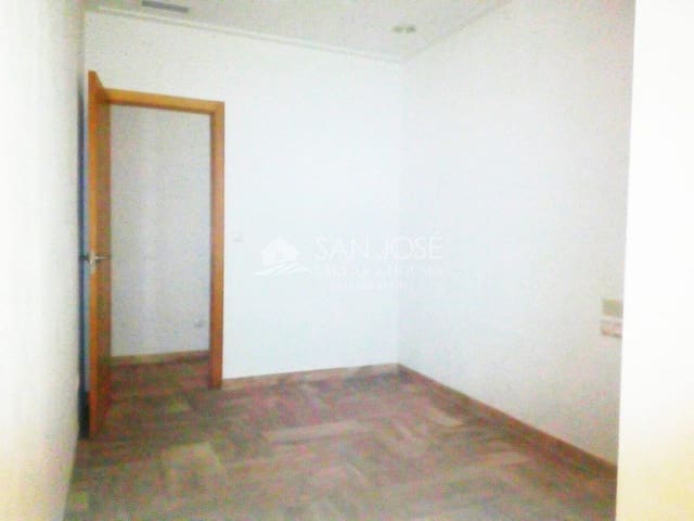 Piso de 3 habitaciones en Elche / Elx en venta - 149.999 € (Ref: 6196718)