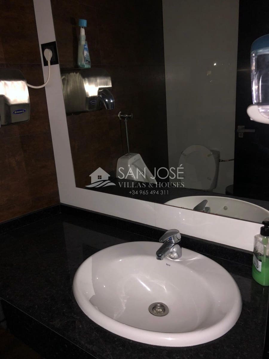 Erhverv til salg i Crevillente / Crevillent - € 200.000 (Ref: 6196719)