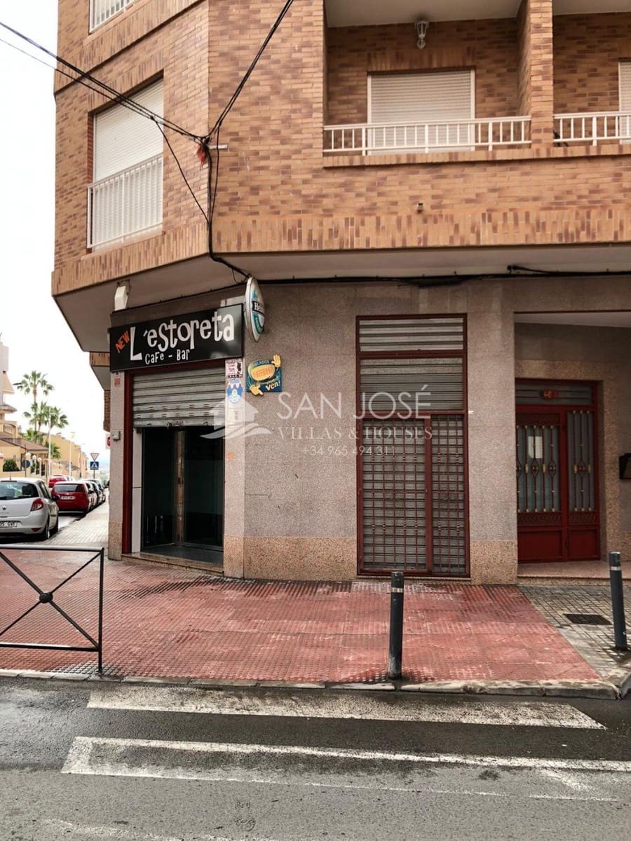 Erhverv til salg i Crevillente / Crevillent - € 200.000 (Ref: 6196719)