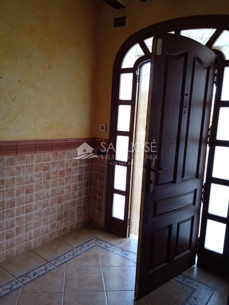 4 soveværelse Villa til salg i Crevillente / Crevillent med swimmingpool - € 180.000 (Ref: 6196929)