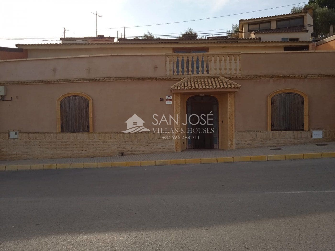 4 soveværelse Villa til salg i Crevillente / Crevillent med swimmingpool - € 180.000 (Ref: 6196929)