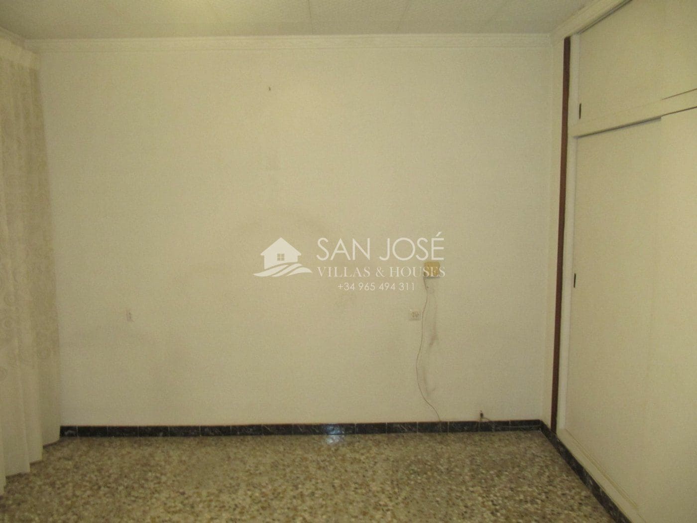 7 bedroom Townhouse for sale in Pinoso - € 126,000 (Ref: 6196976)