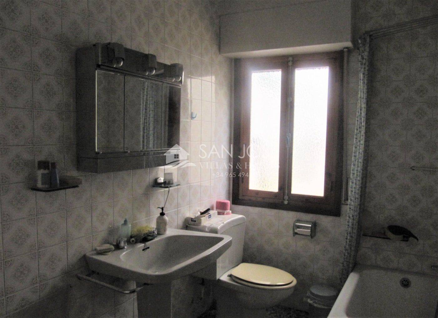 7 bedroom Townhouse for sale in Pinoso - € 126,000 (Ref: 6196976)