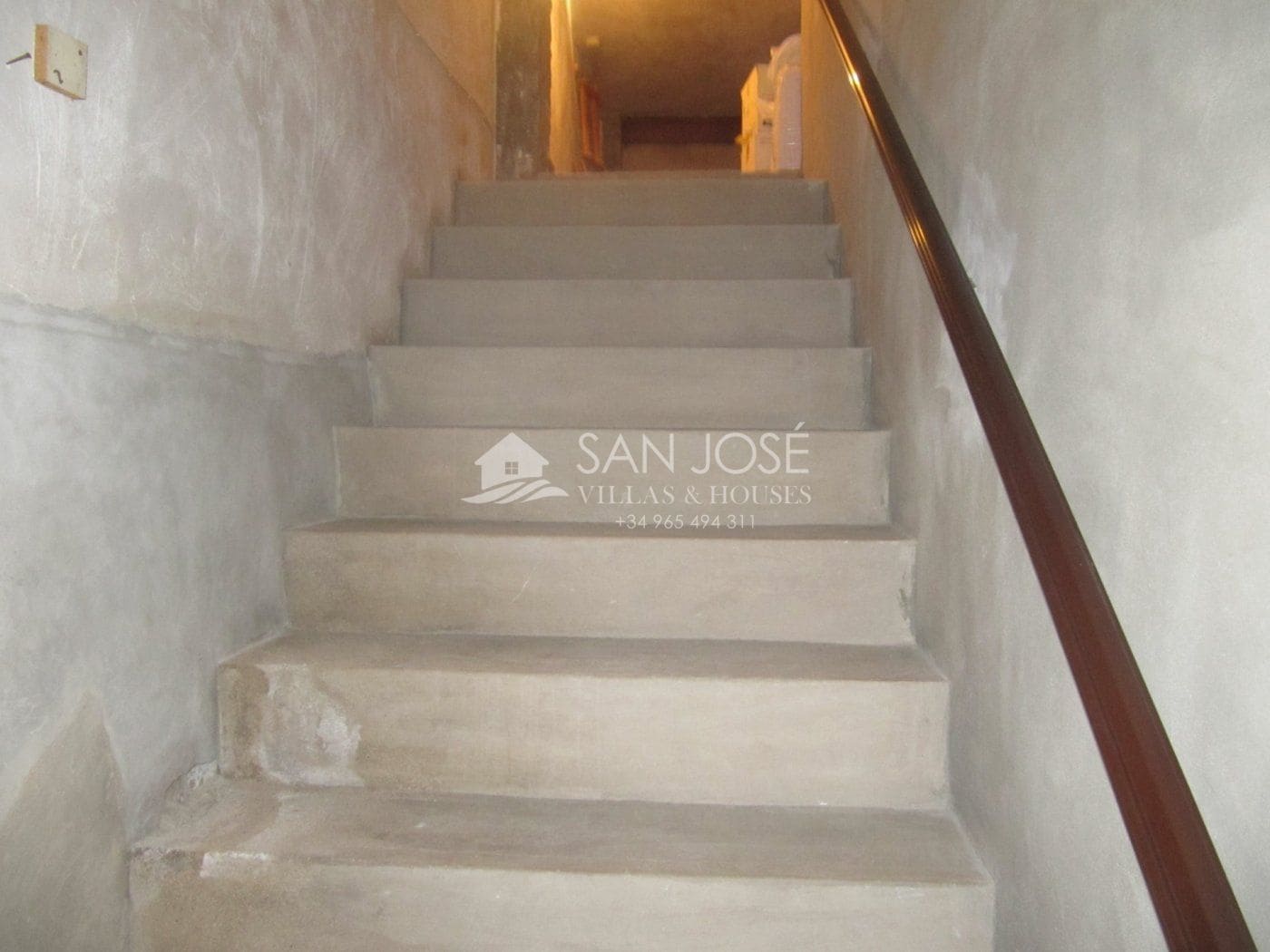 7 bedroom Townhouse for sale in Pinoso - € 126,000 (Ref: 6196976)