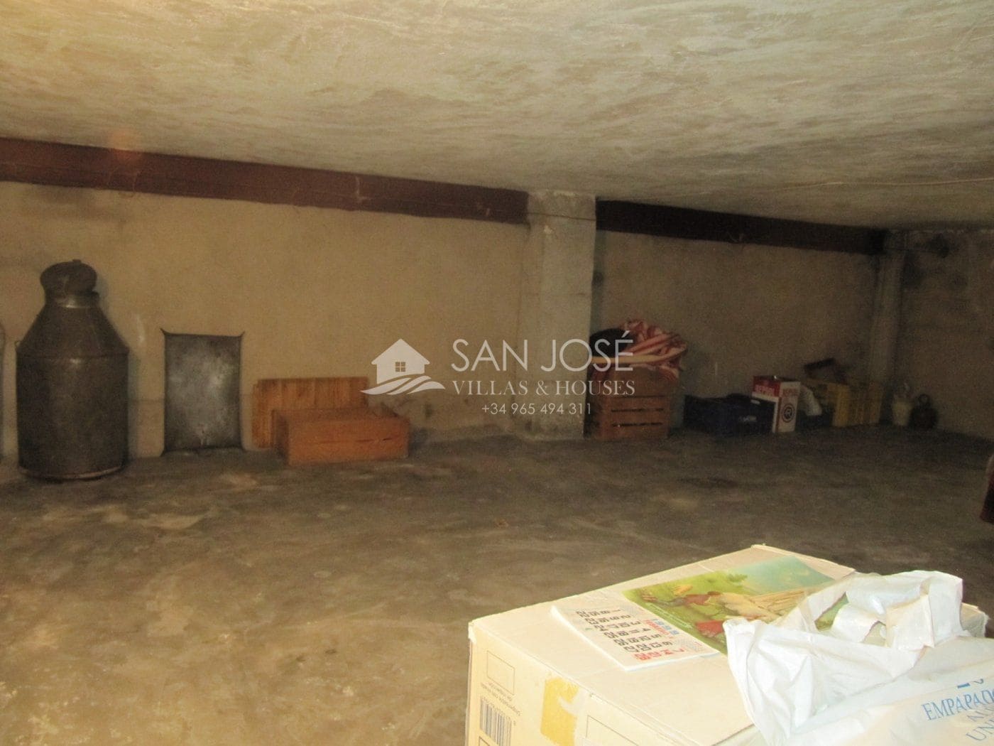 7 bedroom Townhouse for sale in Pinoso - € 126,000 (Ref: 6196976)