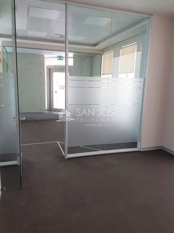 Erhverv til leje i Novelda - € 1.300 (Ref: 6197096)