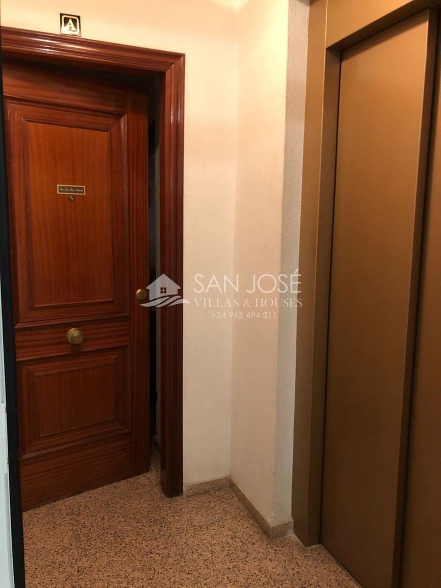 4 quarto Apartamento para venda em Crevillente / Crevillent com garagem - 136 000 € (Ref: 6197202)