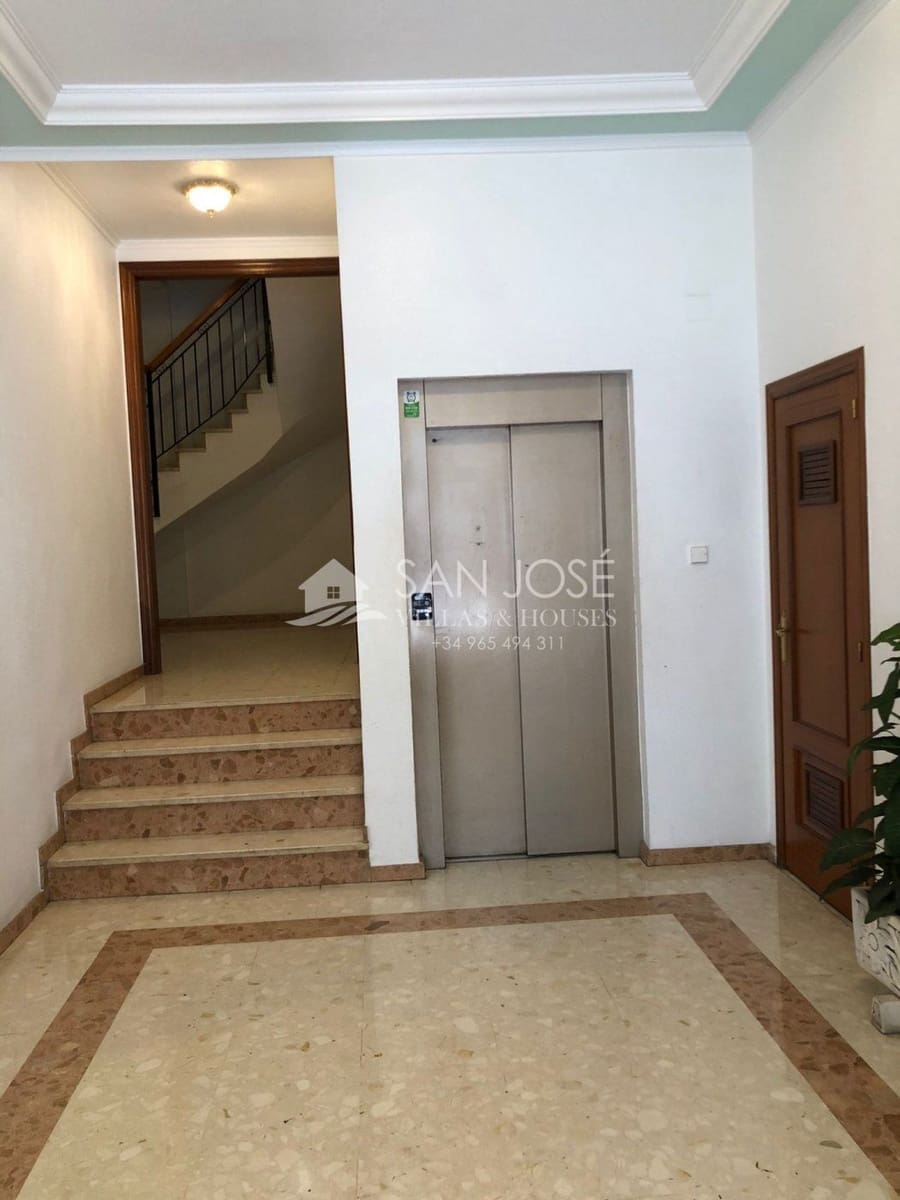 4 quarto Apartamento para venda em Crevillente / Crevillent com garagem - 136 000 € (Ref: 6197202)