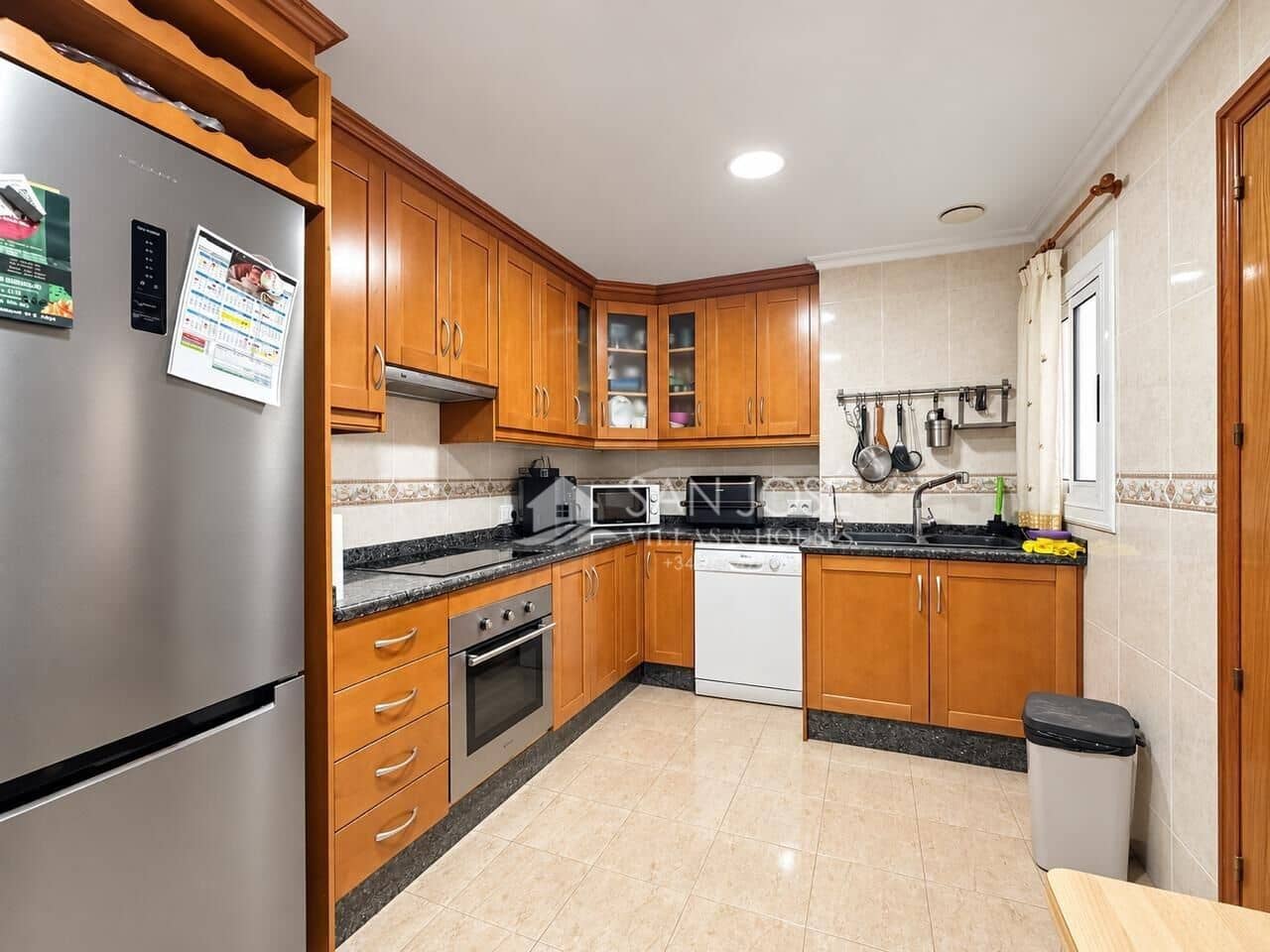 3 bedroom Flat for sale in Aspe - € 100,000 (Ref: 6257125)