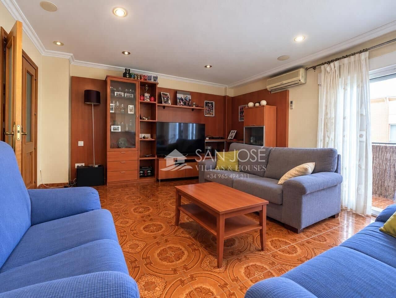 3 bedroom Flat for sale in Aspe - € 100,000 (Ref: 6257125)