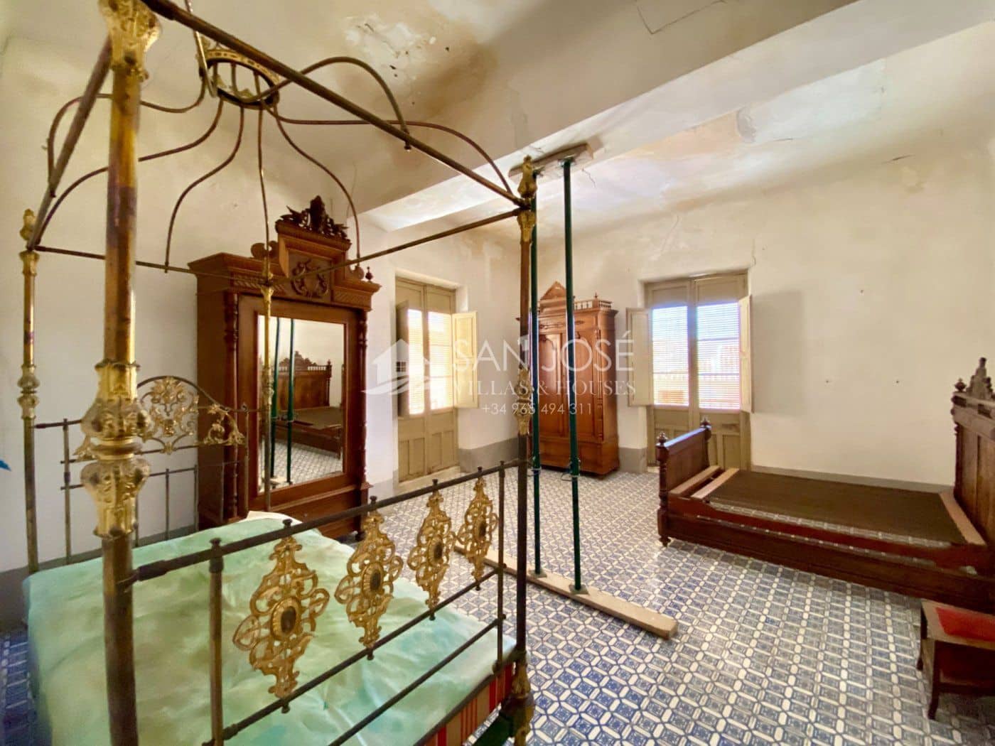 8 soverom Hus til salgs i Aspe - € 490 000 (Ref: 6301122)