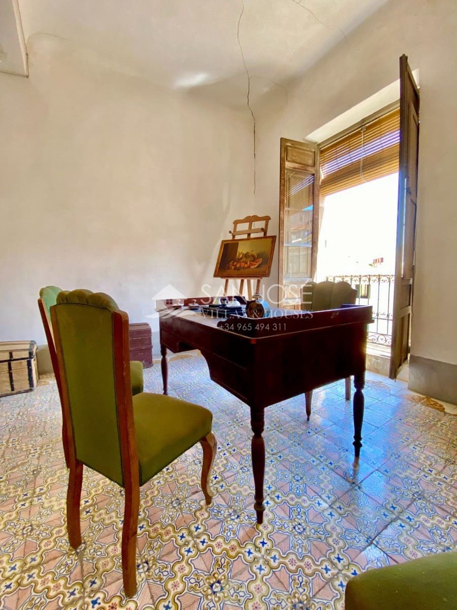 8 soverom Hus til salgs i Aspe - € 490 000 (Ref: 6301122)