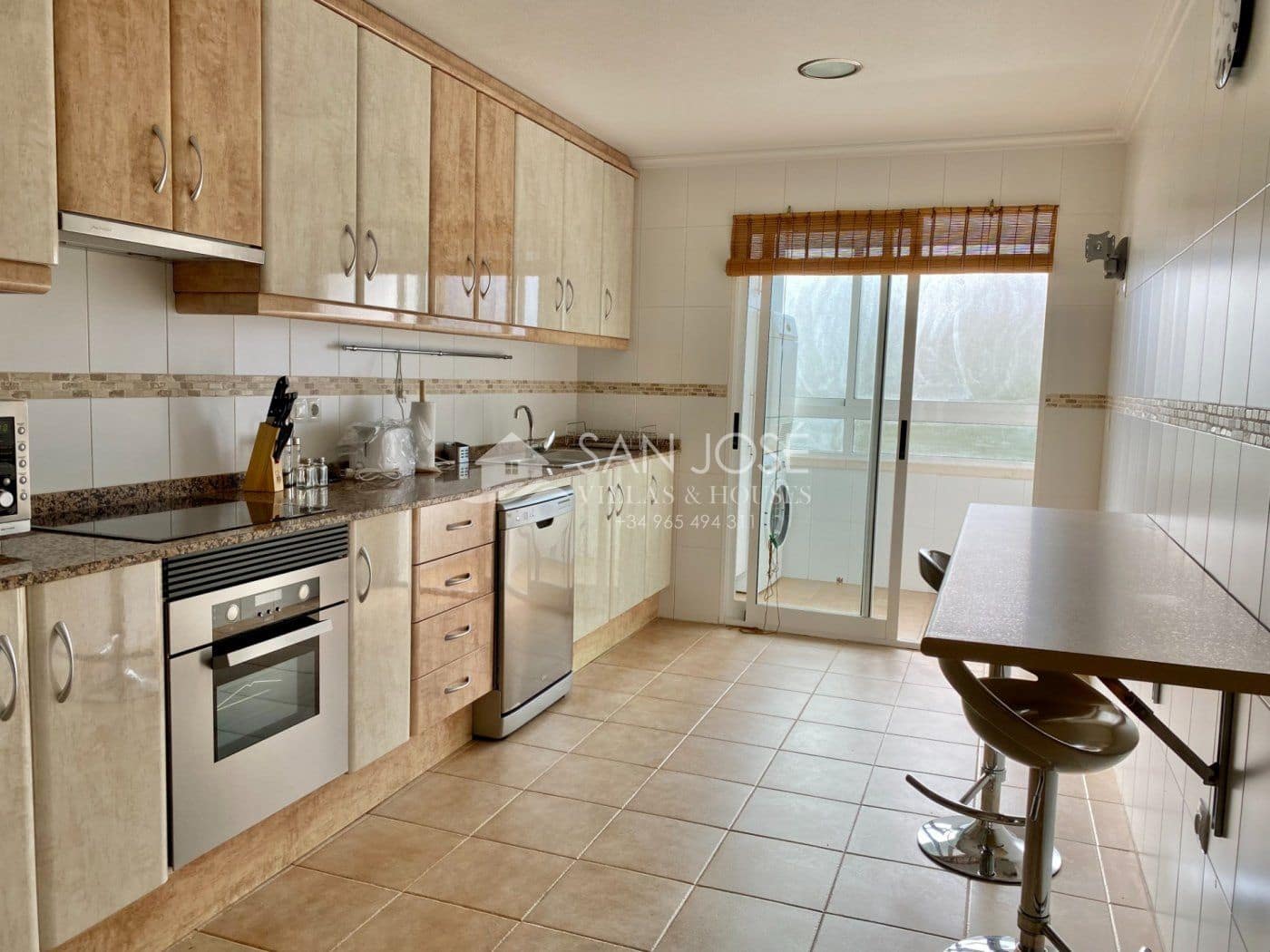 3 bedroom Flat for rent in Aspe with garage - € 600 (Ref: 6308868)