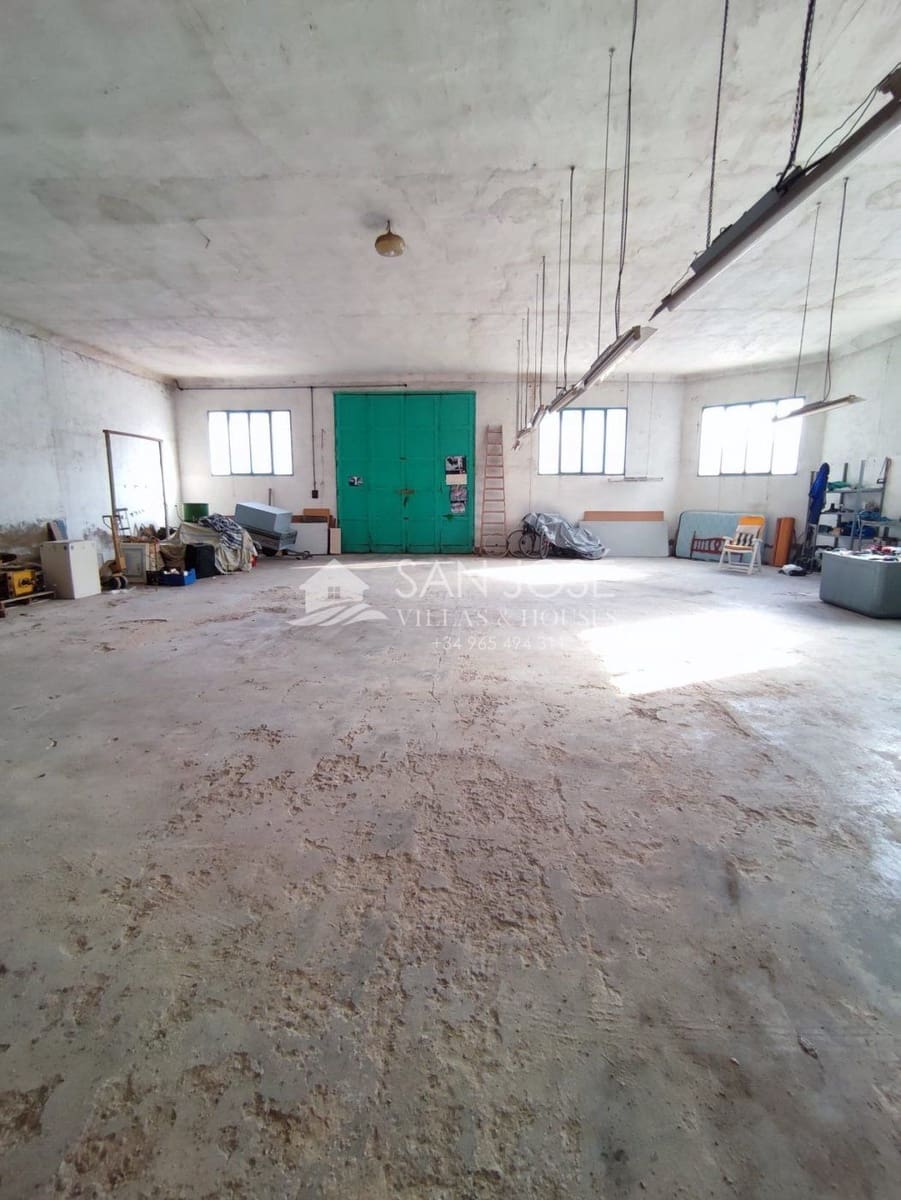 Commercieel te koop in Novelda - € 125.000 (Ref: 6325663)