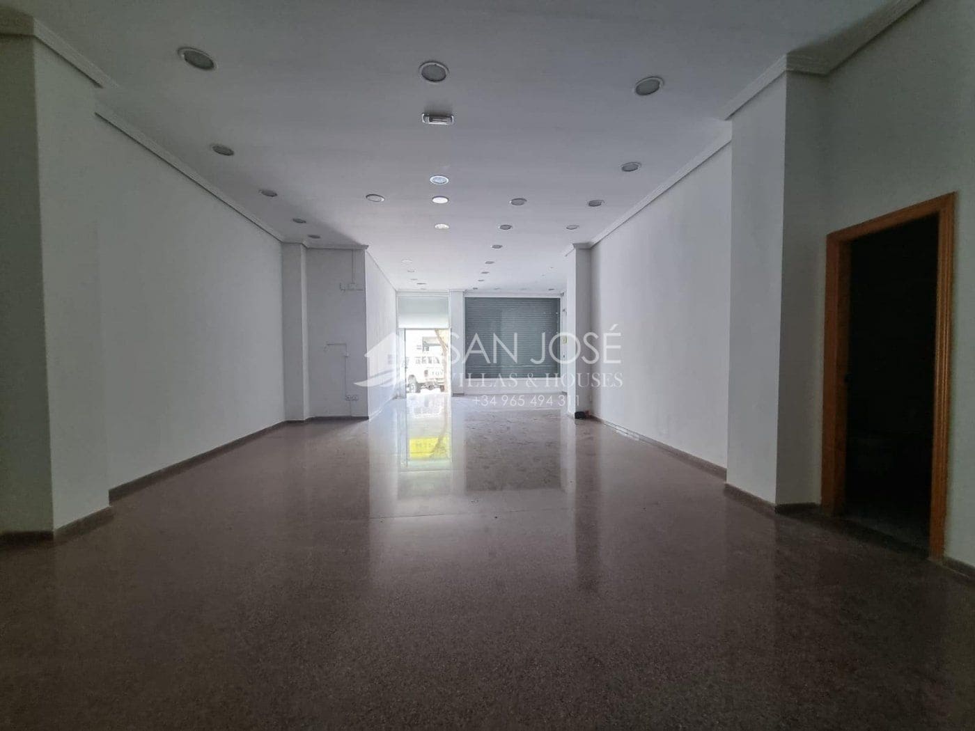 Erhverv til salg i Novelda - € 125.000 (Ref: 6363217)