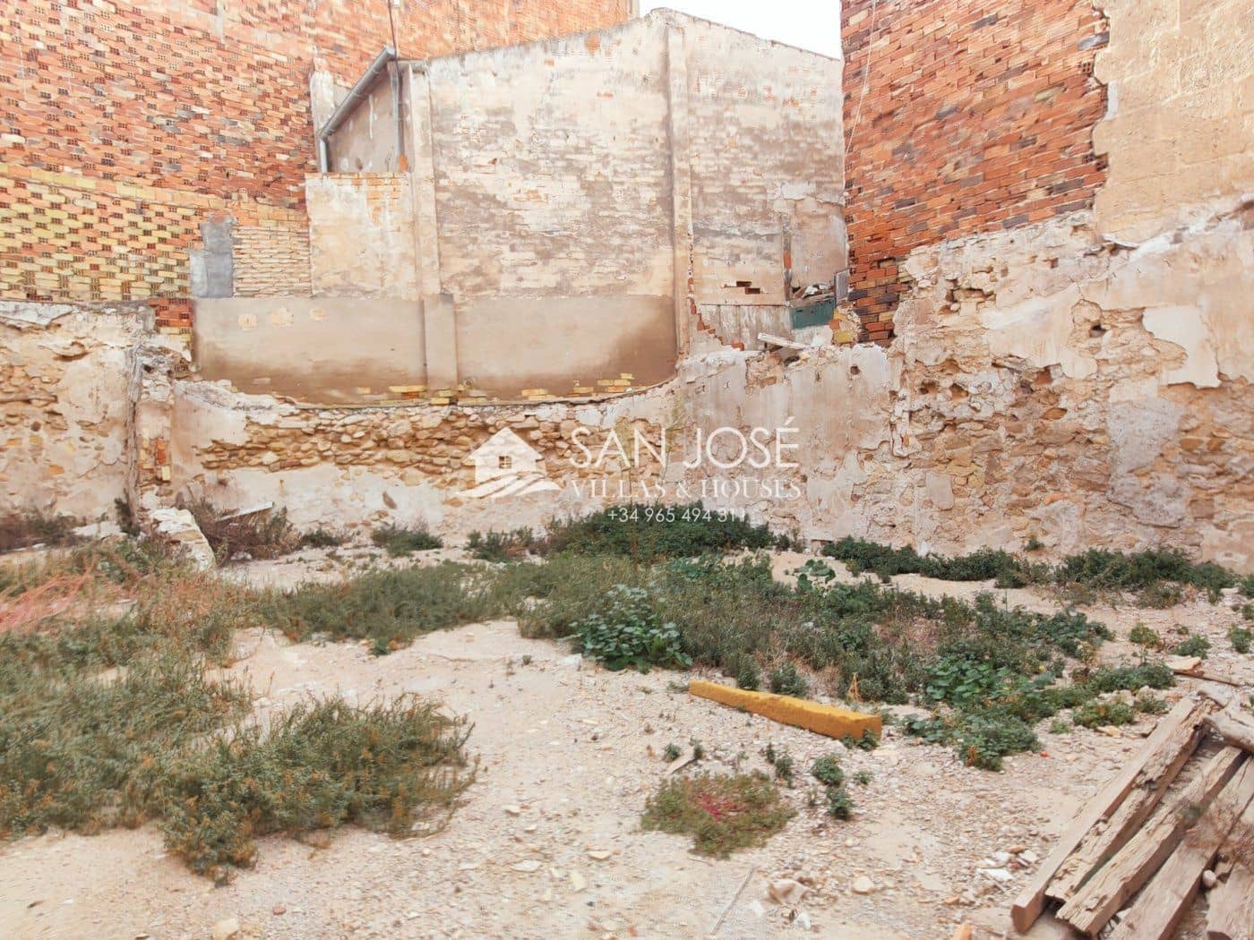 Ruin til salg i Aspe - € 75.600 (Ref: 6419553)