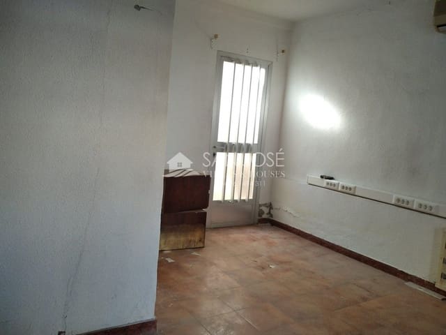 Företag till salu i Torrellano, Elche / Elx - 525 000 € (Ref: 6449792)