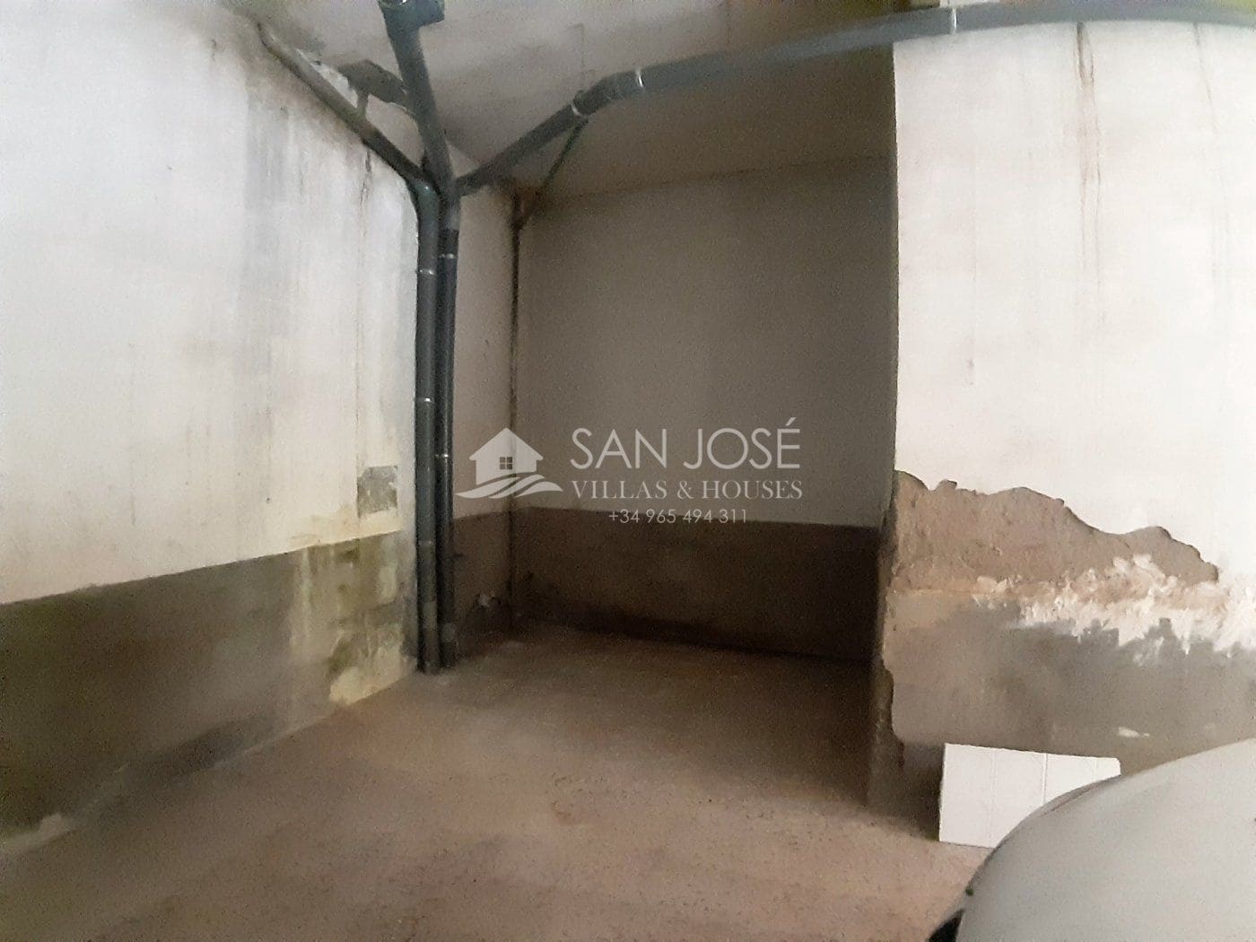 Commercieel te koop in Novelda - € 64.000 (Ref: 6459390)