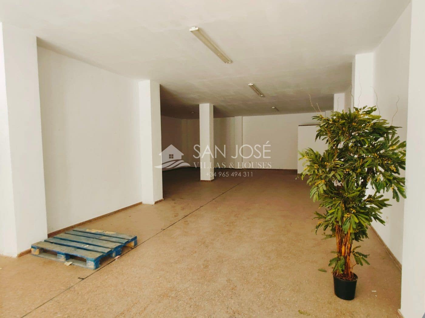 Commerciale in vendita in Monforte del Cid - 71.050 € (Rif: 6488771)