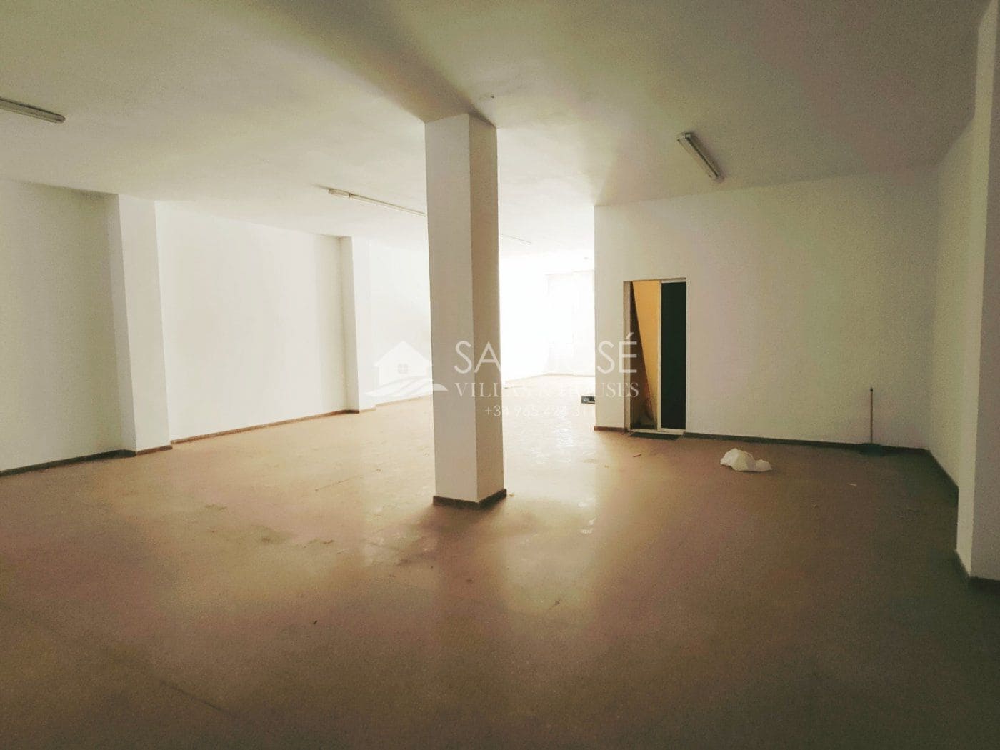 Commerciale in vendita in Monforte del Cid - 71.050 € (Rif: 6488771)