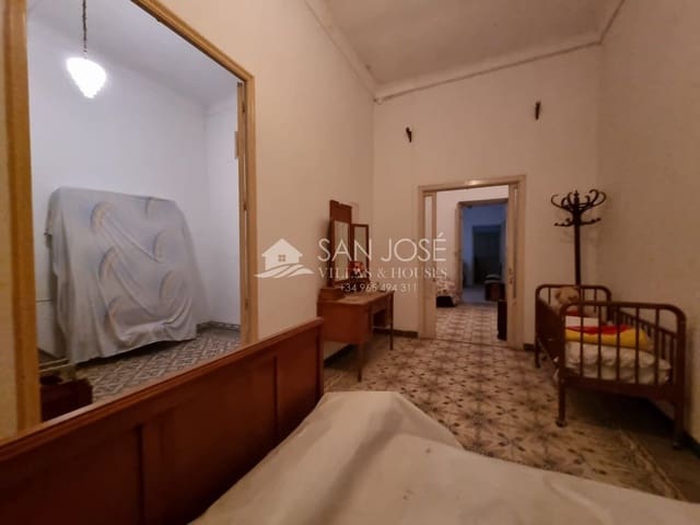 5 soveværelse Byhus til salg i Monforte del Cid - € 307.260 (Ref: 6660166)