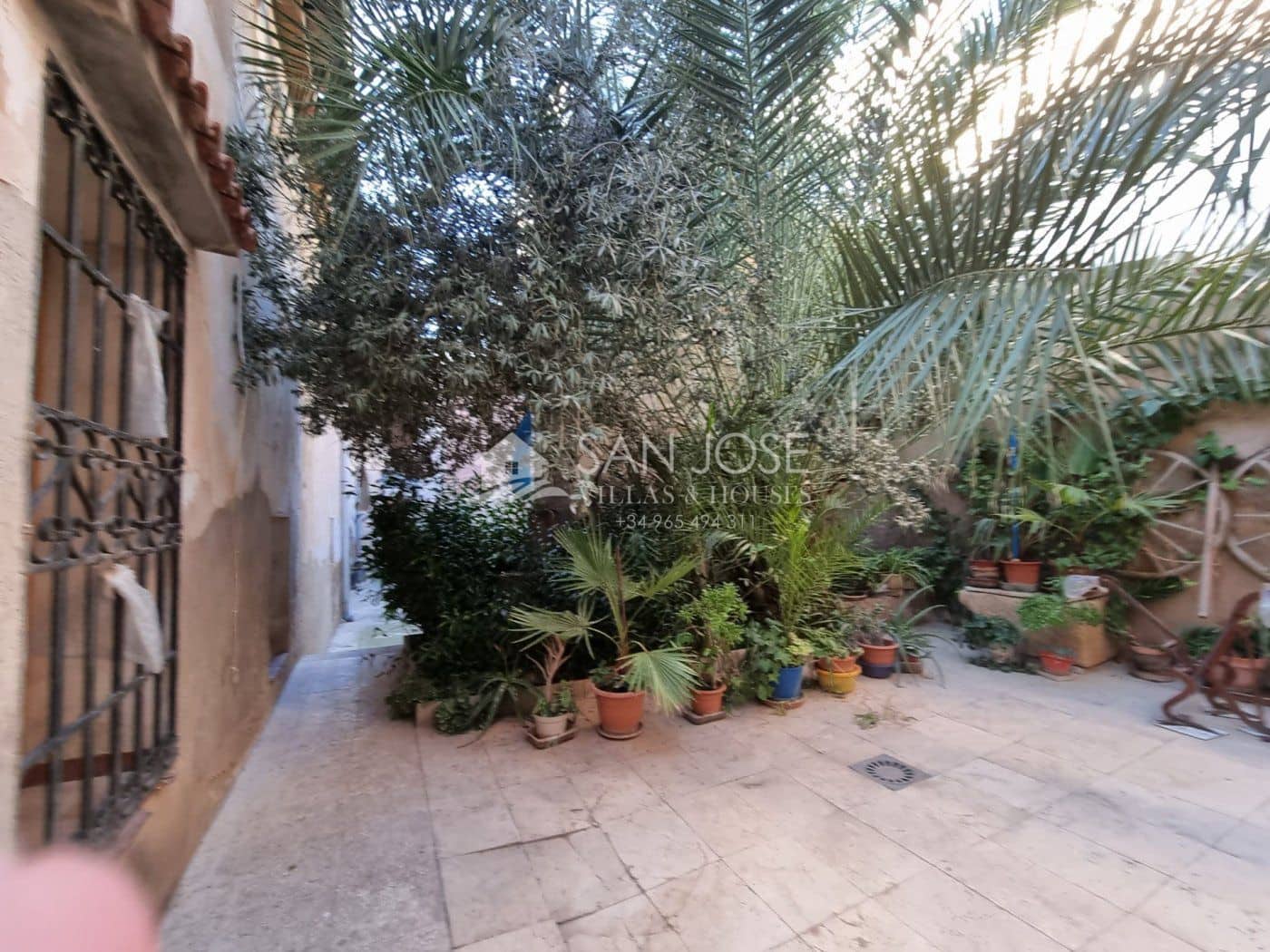 5 soveværelse Byhus til salg i Monforte del Cid - € 307.260 (Ref: 6660166)