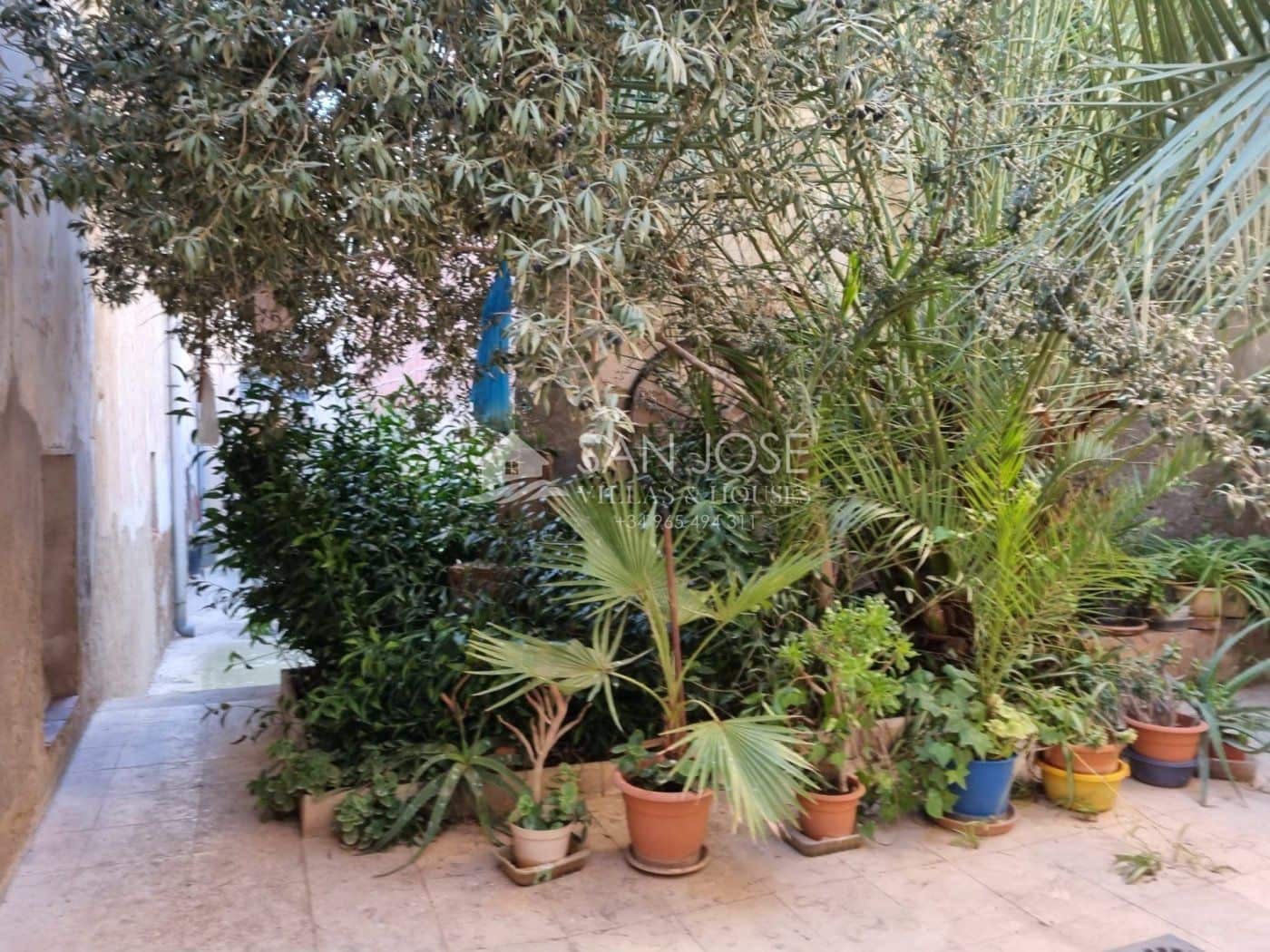 5 soveværelse Byhus til salg i Monforte del Cid - € 307.260 (Ref: 6660166)