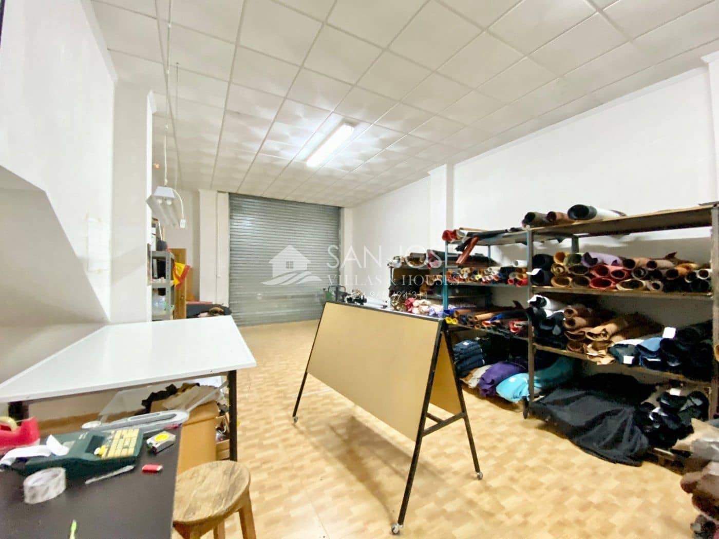 Erhverv til salg i Novelda - € 60.000 (Ref: 6700441)