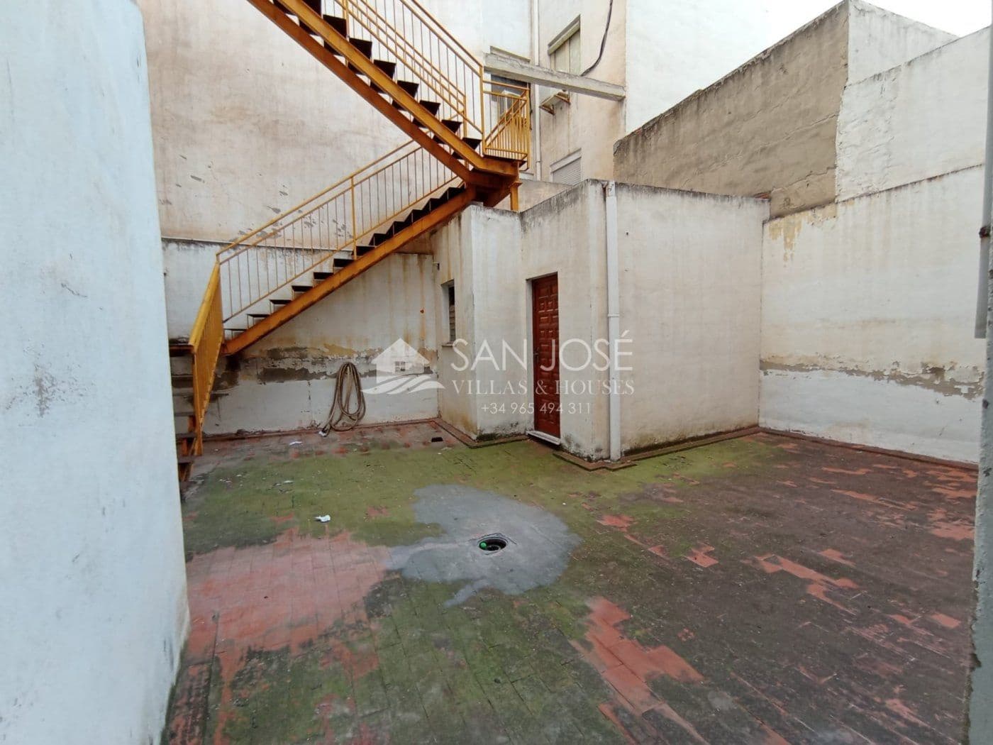 Commercial for sale in Elche / Elx - € 1,500,001 (Ref: 6702469)