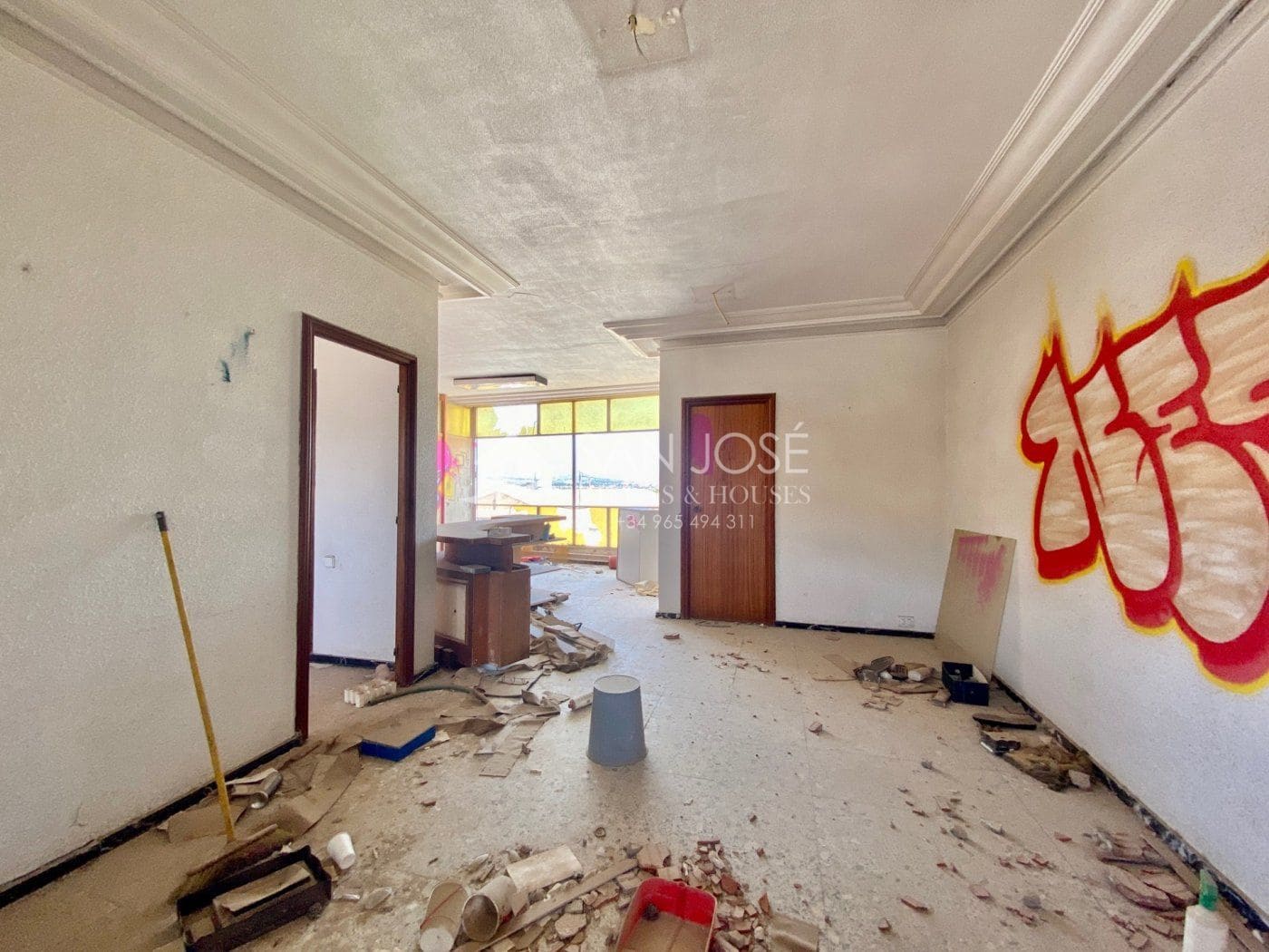 Yritys myytävänä paikassa Aspe - 400 000 € (Ref: 6710457)