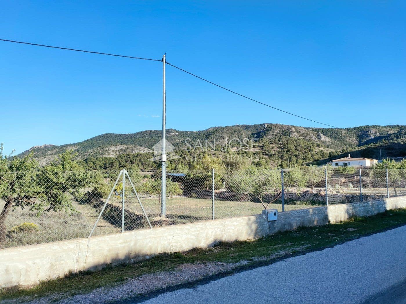 Finca/Herregård til salgs i Hondon de las Nieves - € 23 630 (Ref: 6776083)