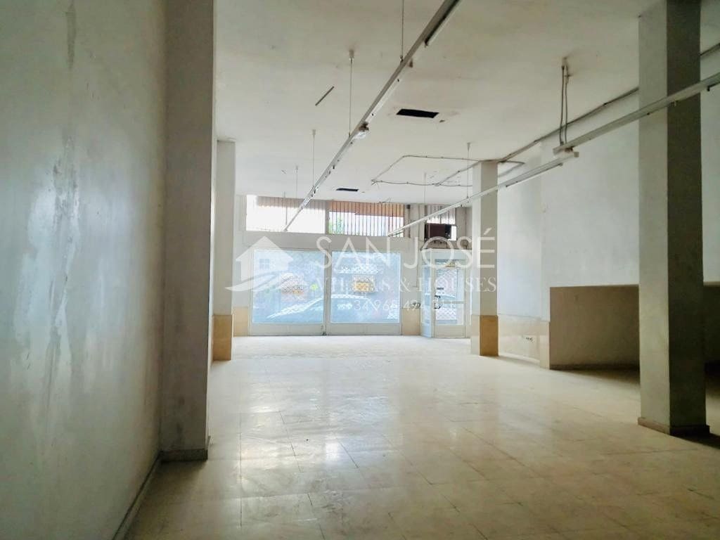 Erhverv til salg i Murcia by - € 175.000 (Ref: 6873130)