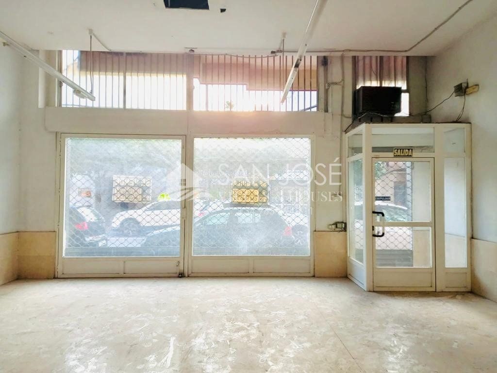 Erhverv til salg i Murcia by - € 175.000 (Ref: 6873130)