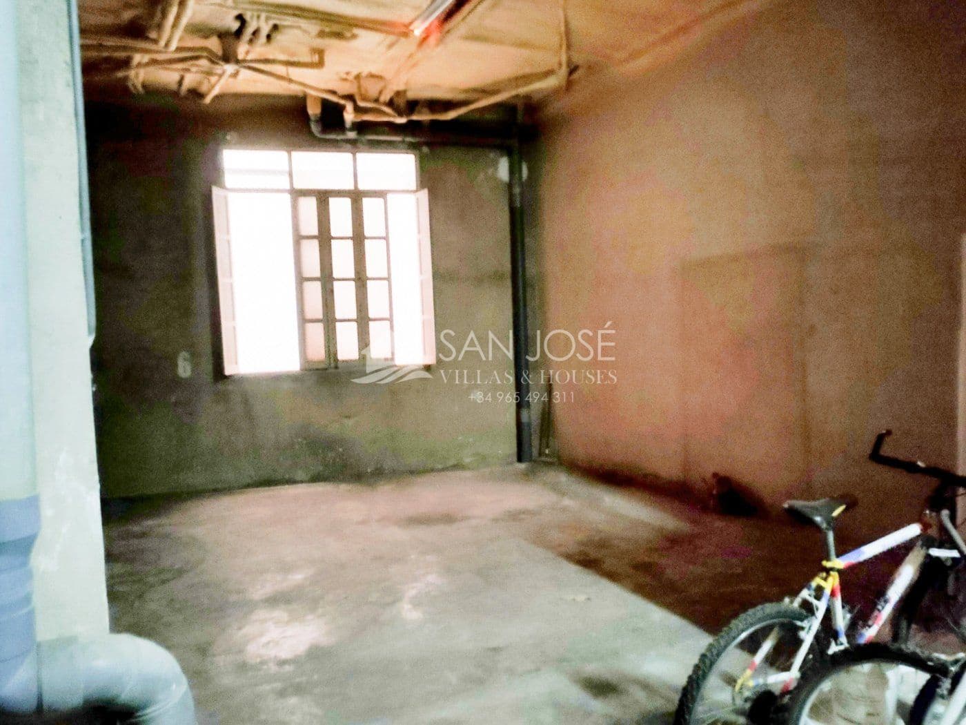 Kaupallinen vuokrattavana paikassa Aspe - 500 € (Ref: 7080656)