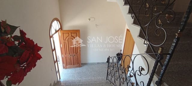 5 makuuhuone Huvila myytävänä paikassa San Felipe Neri, Crevillente / Crevillent - 1 050 001 € (Ref: 7088940)