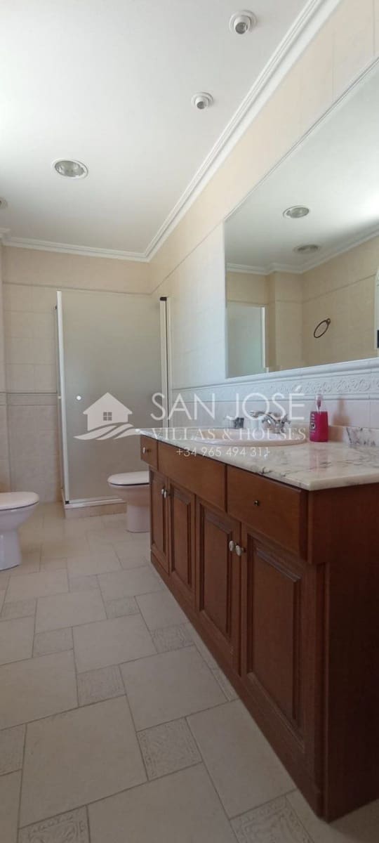 5 soveværelse Villa til salg i San Felipe Neri - € 1.050.001 (Ref: 7088940)