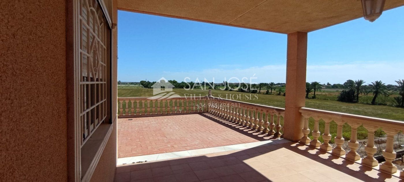 5 soveværelse Villa til salg i San Felipe Neri - € 1.050.001 (Ref: 7088940)