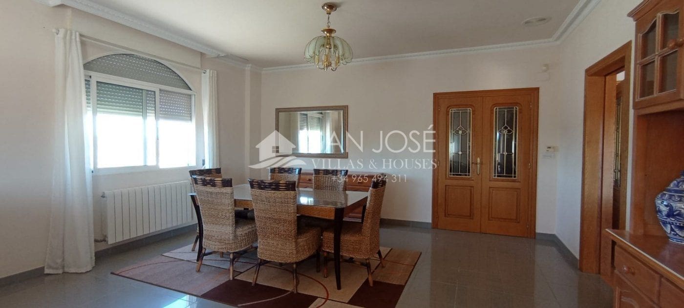 5 soveværelse Villa til salg i San Felipe Neri - € 1.050.001 (Ref: 7088940)