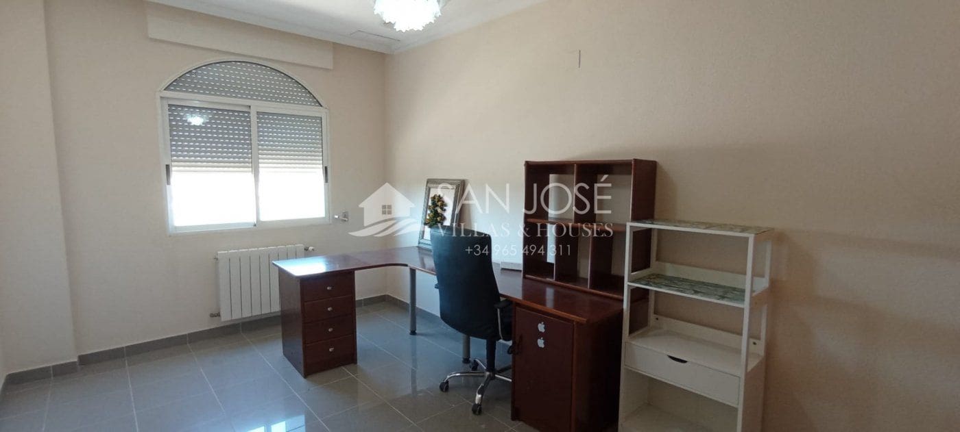 5 soveværelse Villa til salg i San Felipe Neri - € 1.050.001 (Ref: 7088940)