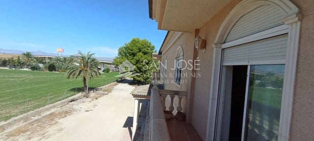 5 makuuhuone Huvila myytävänä paikassa San Felipe Neri, Crevillente / Crevillent - 1 050 001 € (Ref: 7088940)