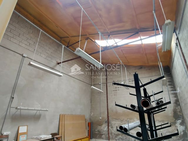 Komercyjne do wynajęcia w Hondón de las Nieves - 500 € (Ref: 7137073)