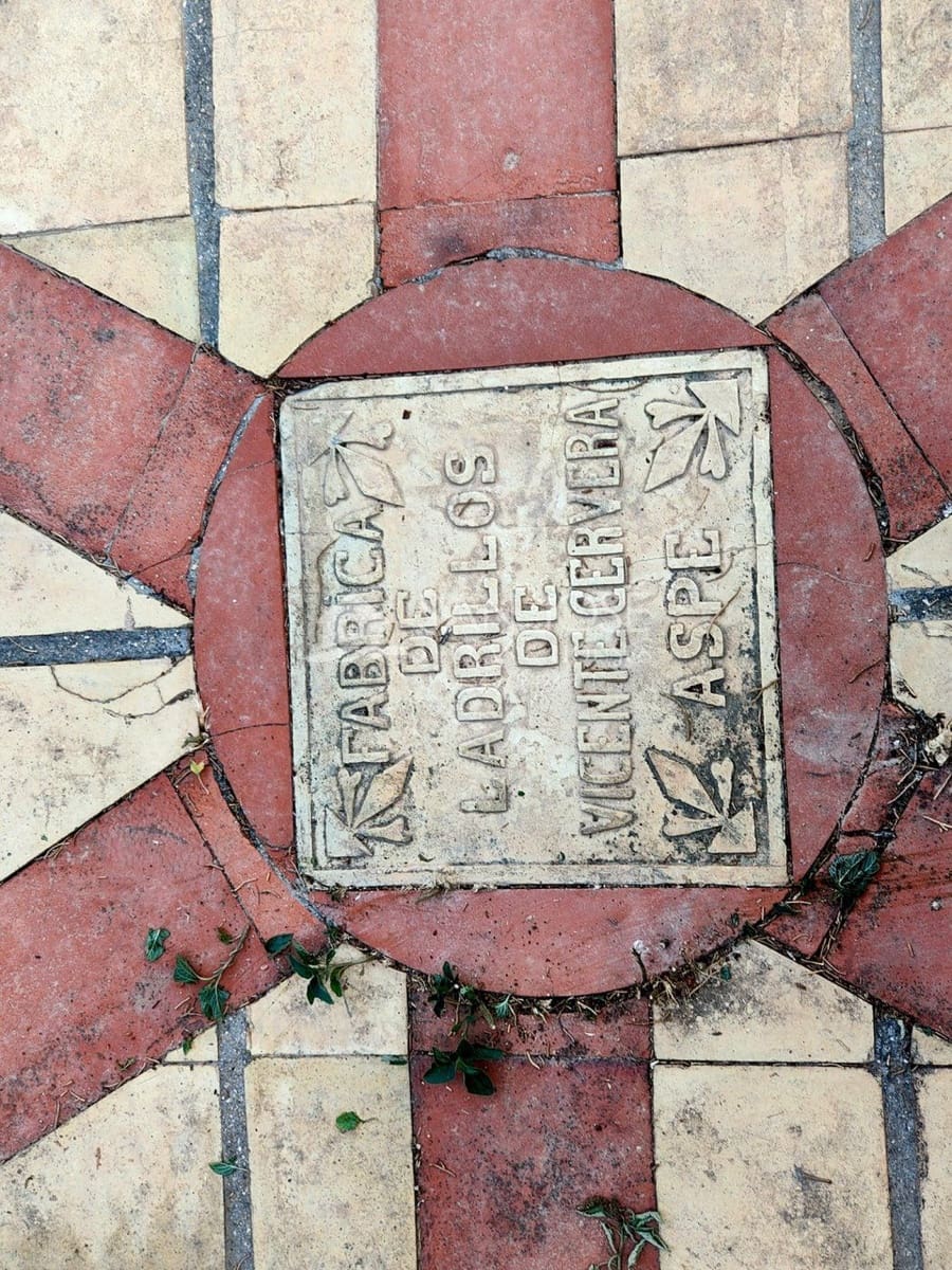 9 bedroom Villa for sale in Aspe - € 500,000 (Ref: 7174423)