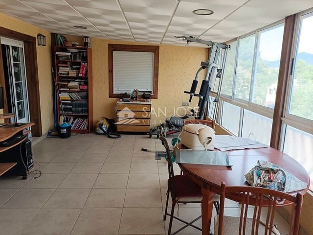 8 makuuhuone Huvila myytävänä paikassa Elda mukana uima-altaan - 310 000 € (Ref: 7345693)