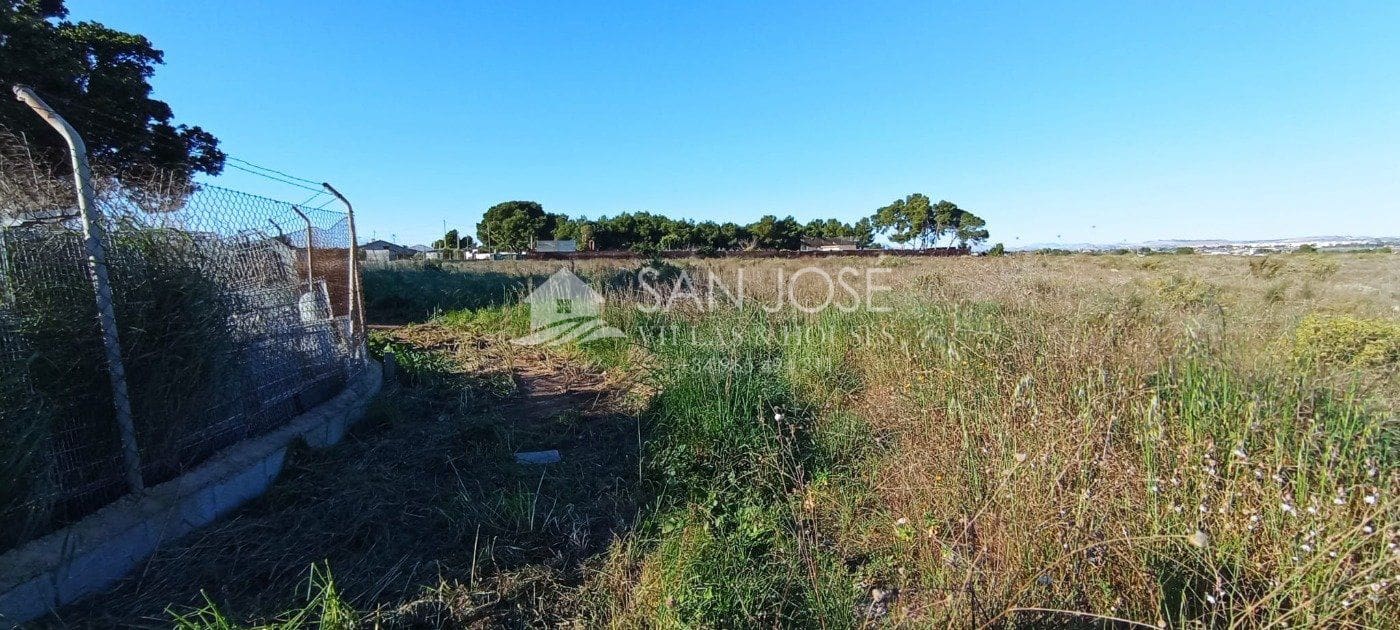 Terrain à Bâtir à vendre à El Altet - 135 000 € (Ref: 7346796)